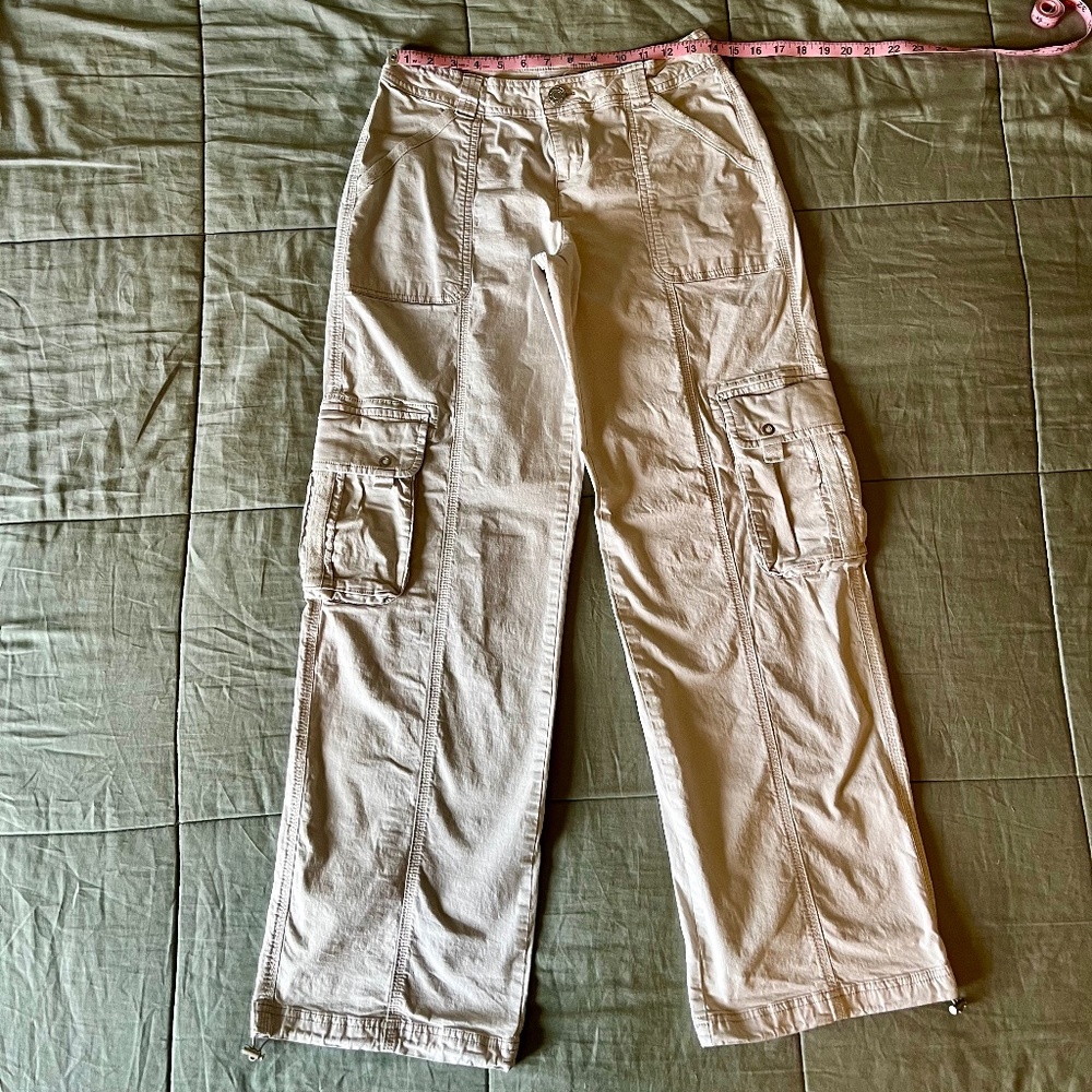 Garage Cargo Pants size 5